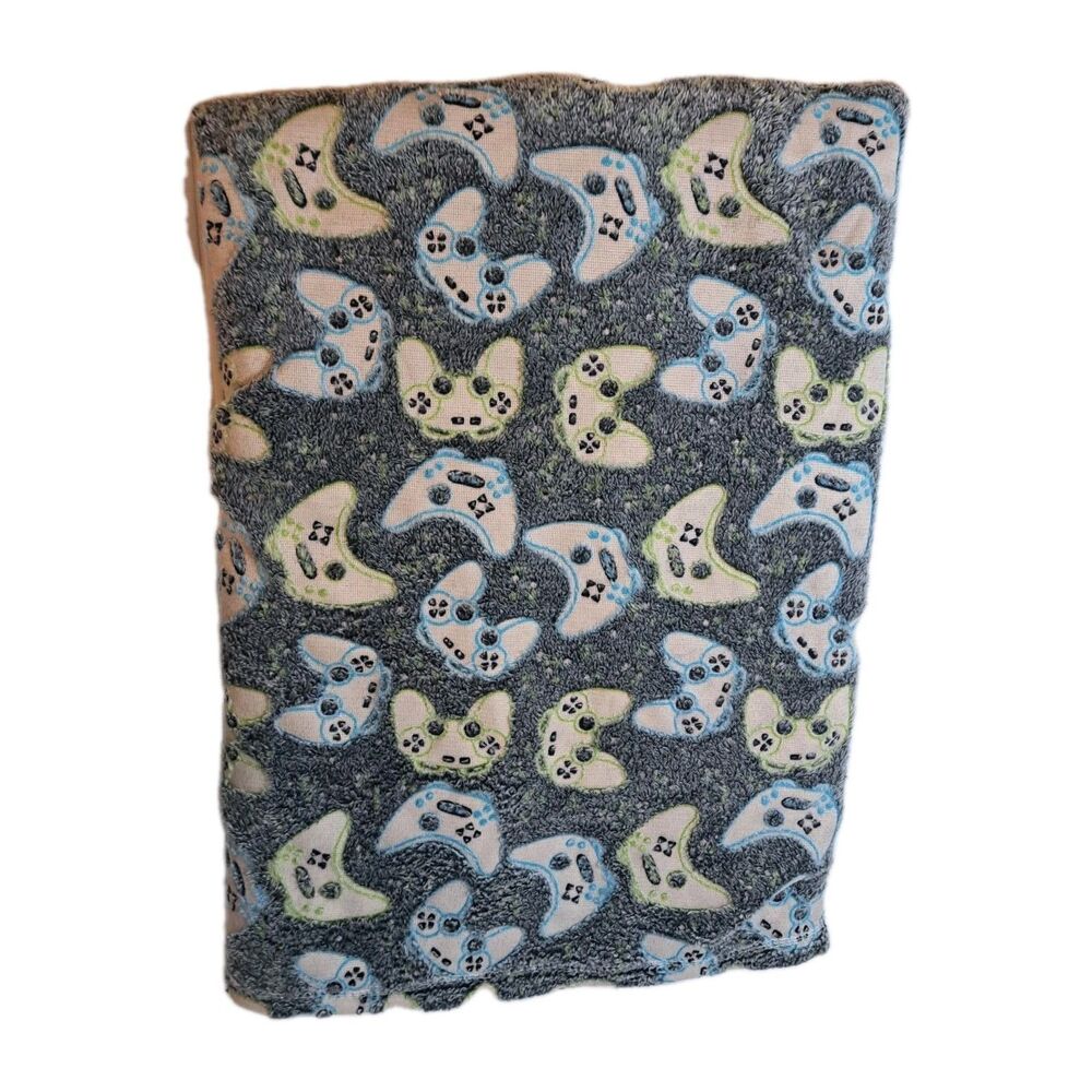 Gamer Fleece Plush Throw Blanket 60x50 Soft Video Game Gaming Controller Design